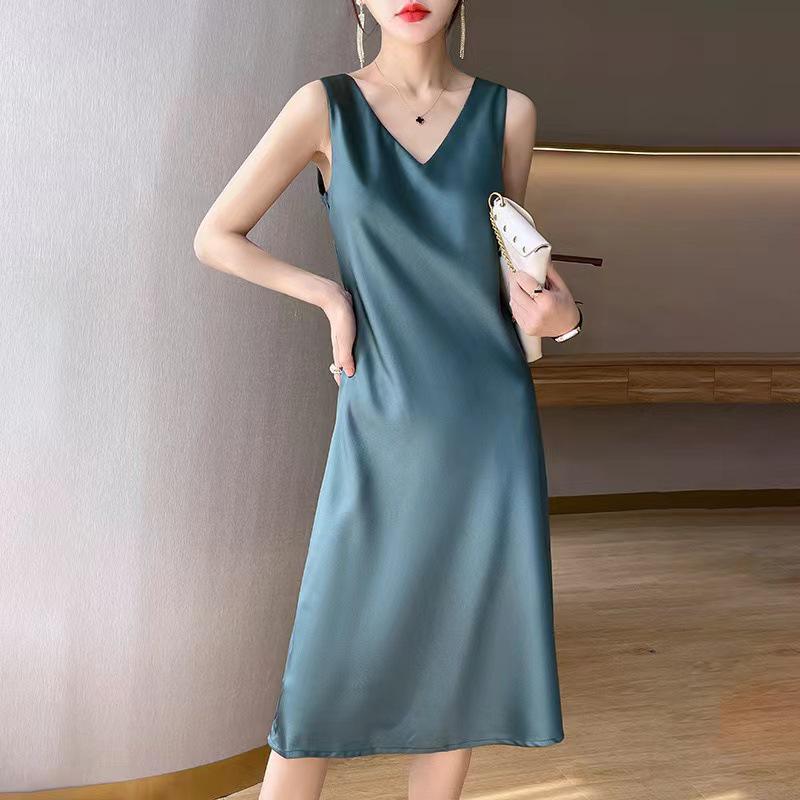 2025 Women's Long Satin Sleeveless Summer Dress - Over the Knee, Solid Color, Large Size