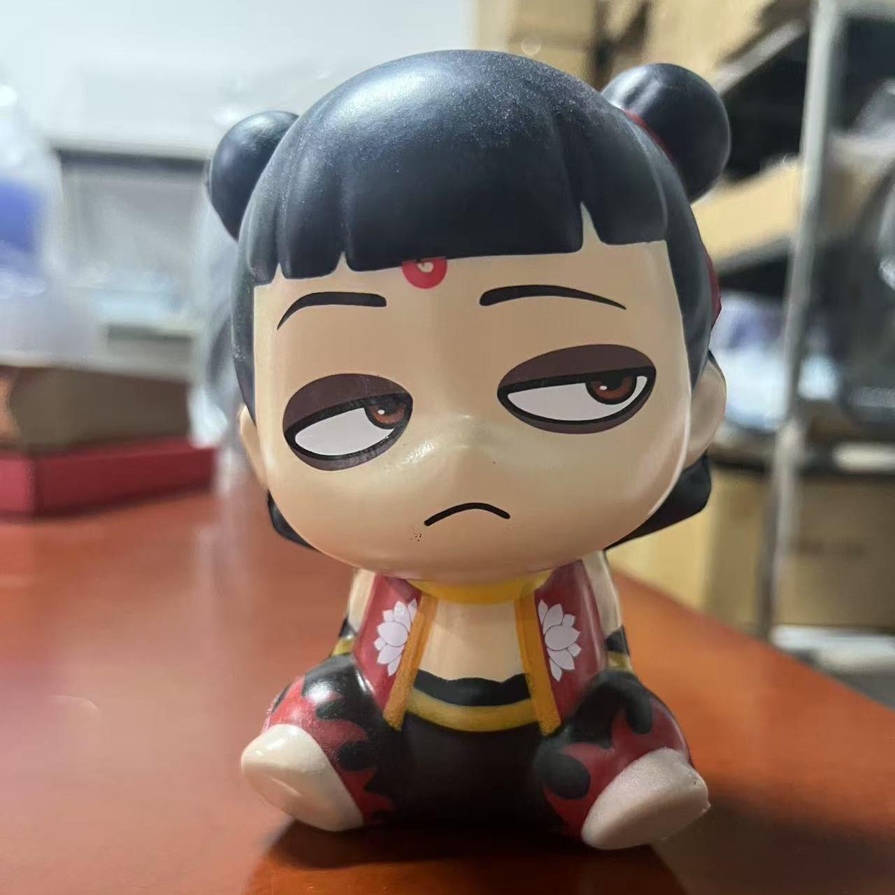 

Ао Бин Нэчжа Демон Ребенок Фигурка Игровой Автомат - Мнущаяся Игрушка для Снятия Стресса для Детей. Includes Mesh Bag