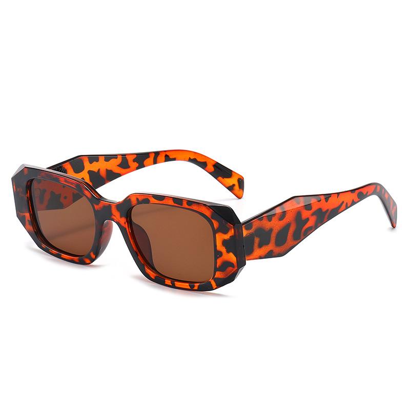 

New Fashionable Wide Footed Irregular Sunglasses, Personalized Street Photography And Fashion Show Driving Glasses 5220