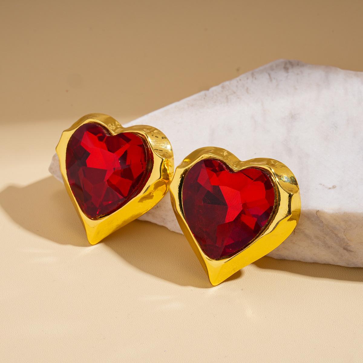 Diamond pleated love silver needle stud earrings retro court style earrings