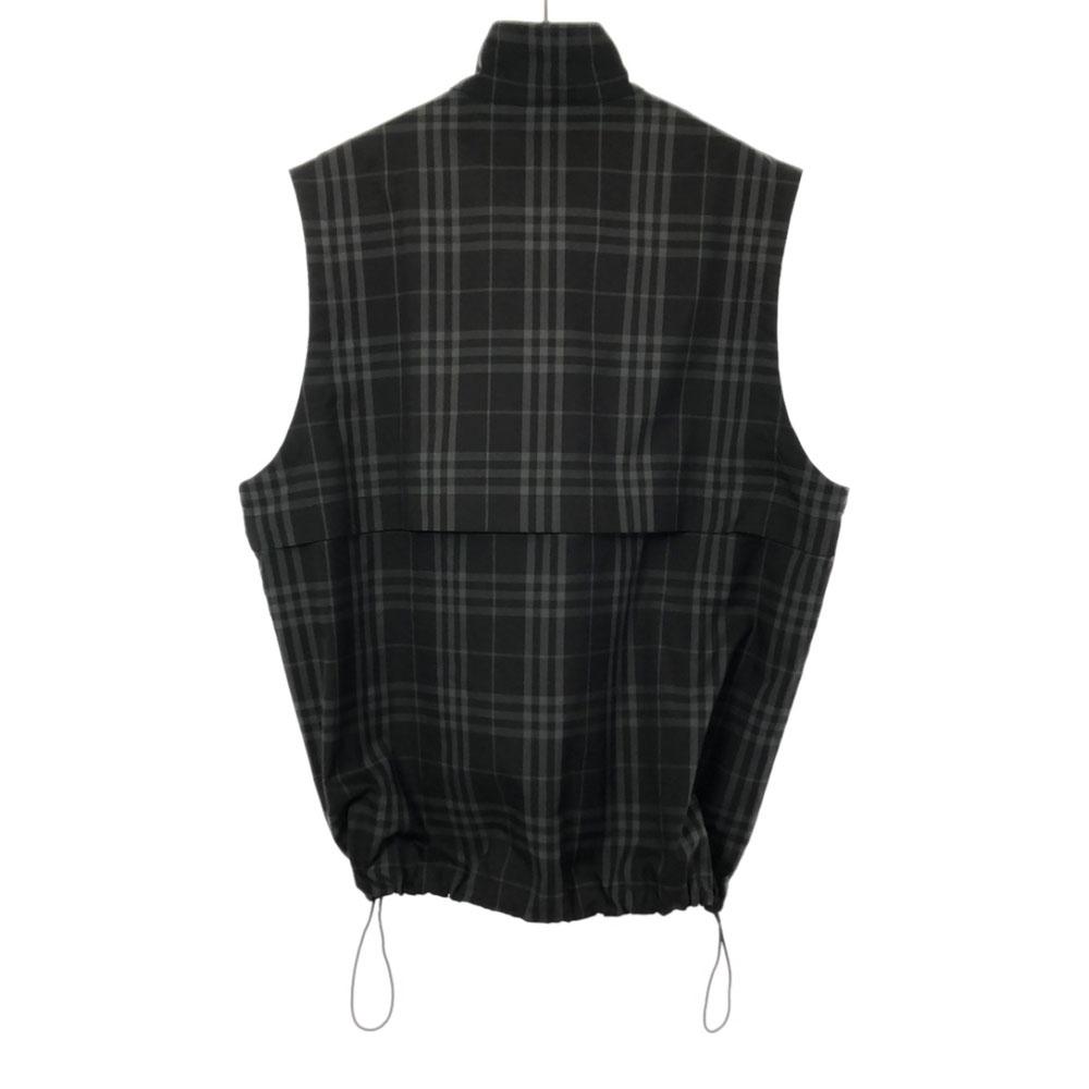 BURBERRY Sanyo Shokai Check Pattern golf Zip Best M Black x gray Men's Used