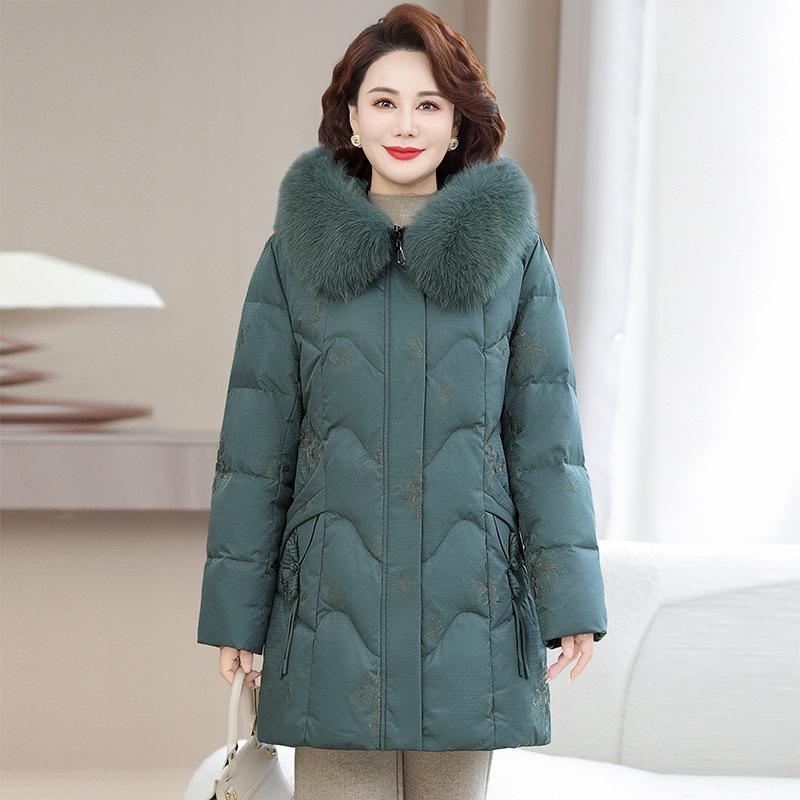 2025 Chinese Style Embroidered White Goose Down Jacket for Middle-Aged and Elderly Women - Thick Winter Coat
