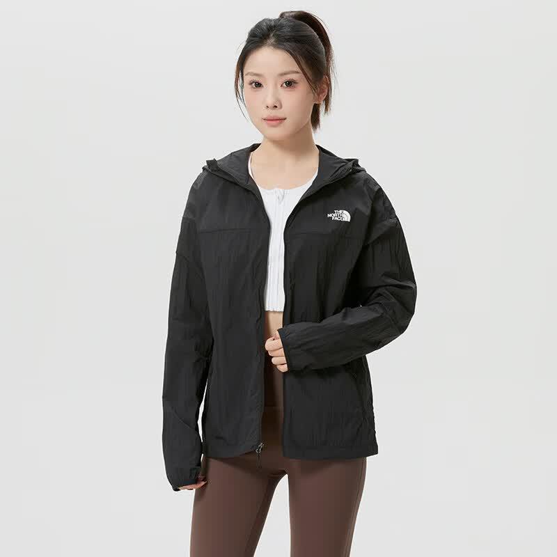 The North Face Women s Summer Lifestyle Jacket 8JSWJK3 M