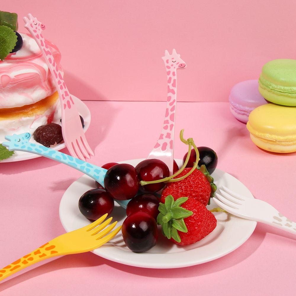 Plastic Children Snack Cake Dessert Fruit Tableware 12 Pcs/Set Cartoon Giraffe