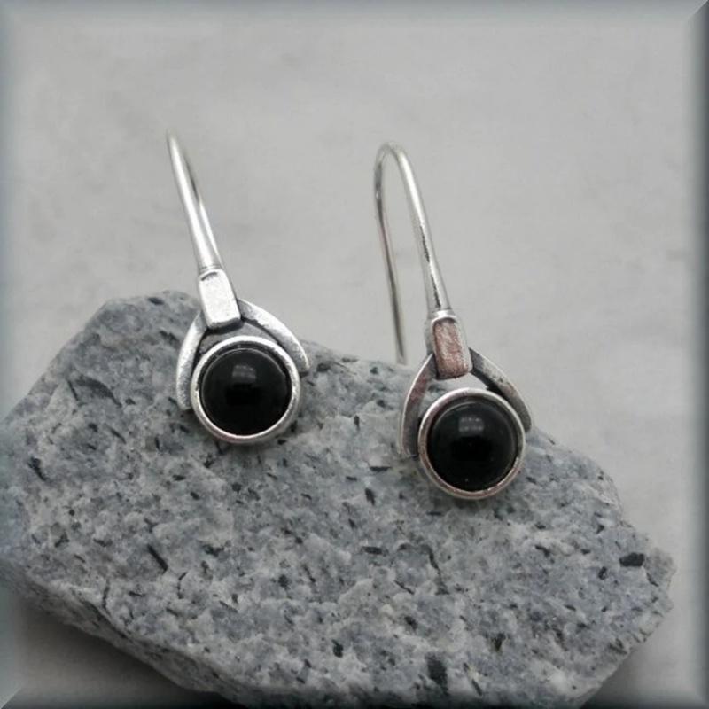 Vintage Simple Silver Color Metal Round Inlaid with Black Stones Dangle Earrings for Women