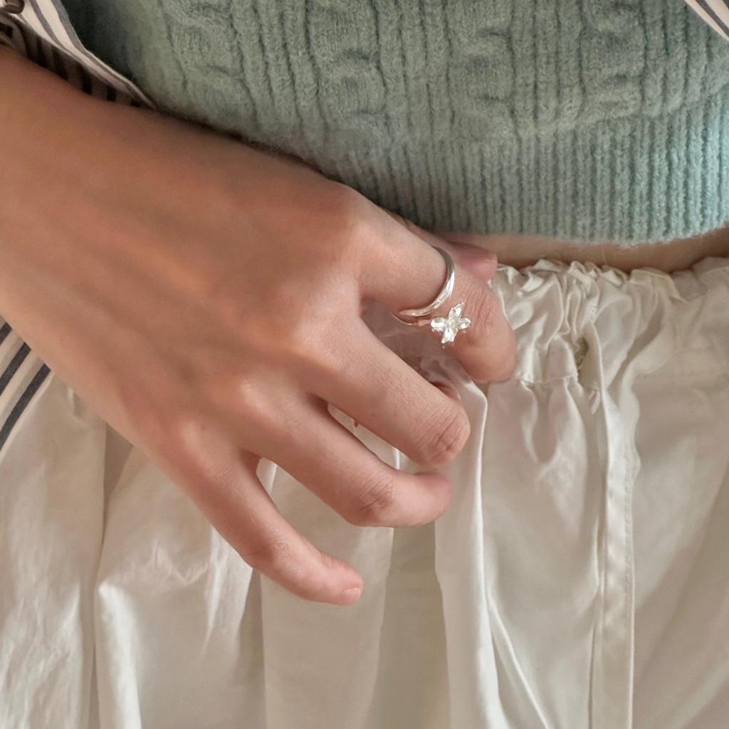 VENTFILLE 925 Silver Flower Plant Ring for Women Design Sweet Romantic Irregular Creativity Jewelry Birthday Gift Dropshipping