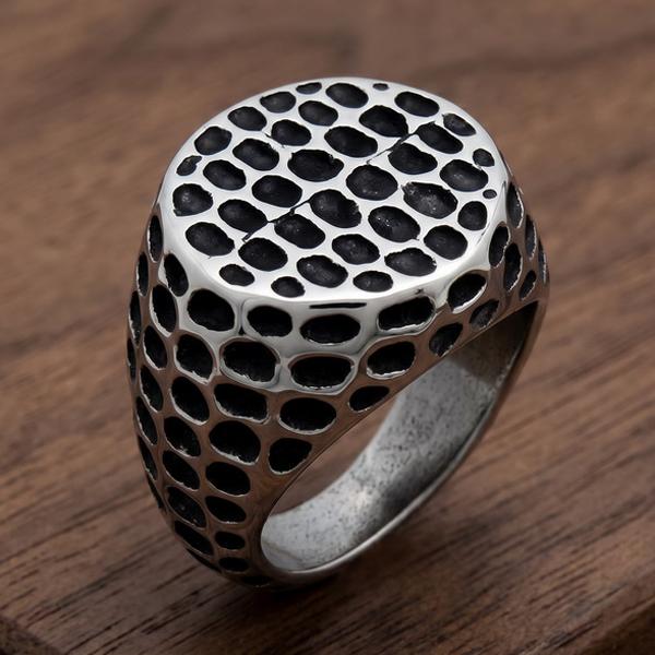Waterproof Stainless Steel Jewelry Retro Unusual Rings for Man Never Fade Mens Ring High Quality Punk Gothic Accessories Gifts