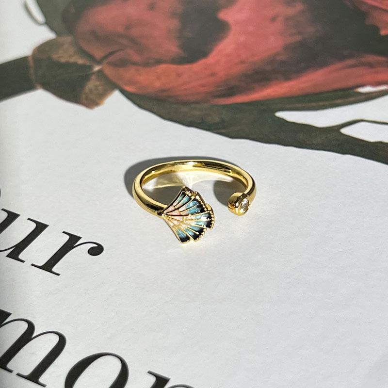 

2026 Gradual Change Foal Fan Open Ring Female Niche Temperament Exquisite Stacking Wearing Retro Ring Resizable