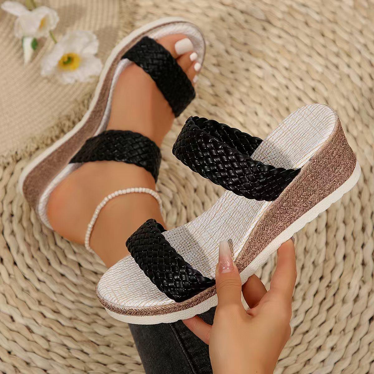 

Сандалии на танкетке из искусственной кожи для женщин, летние модные тапочки на платформе, женские повседневные удобные пляжные сандалии для отдыха на открытом воздухе 43 чёрный