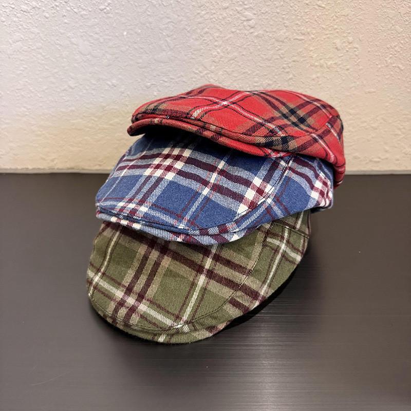 Vintage Japanese Plaid Beret Hat For Women With Short Brim Casual Fashion Accessory