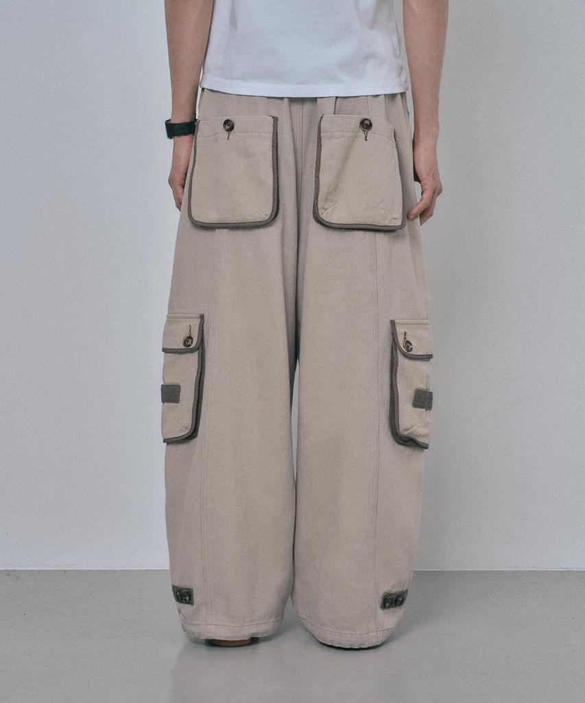 MOO Contrast Cargo Cotton Pants - Light Beige