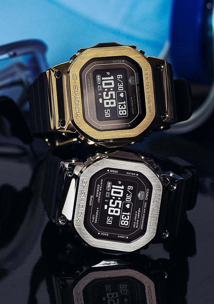 Watch with Heart Rate and Environmentally Friendly Silver [Casio] G-Shock G-SQUAD Monitor, Bluetooth, Materials, GM-H5600-1JR, Men's,