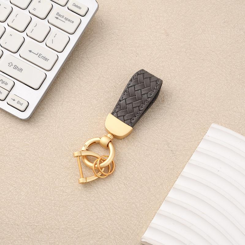 Luxury PU Leather Anti-Lost Motorcycle Car Keychain Pendant