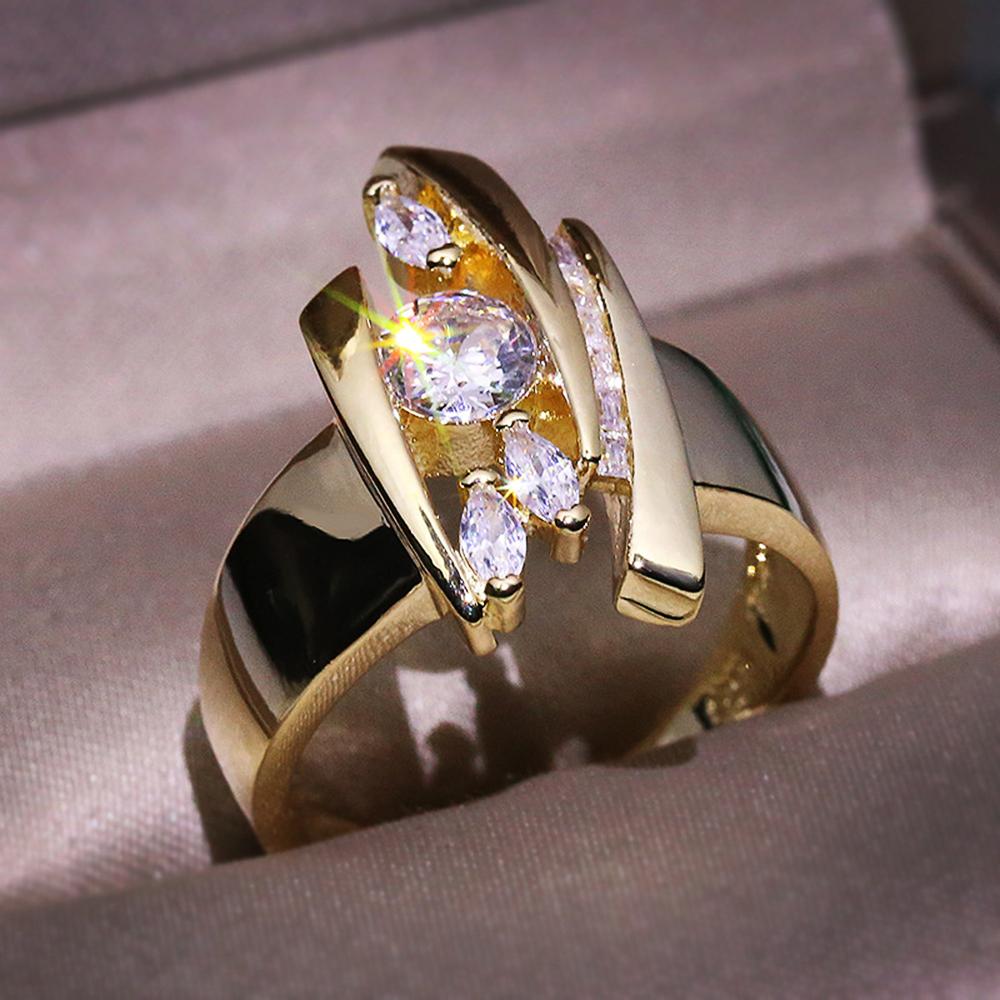 Luxury Gold Color Geometric Shape Women Rings Hiphop Party Stylish Female Finger Rings Dazzling CZ Lady's Fashion Jewelry