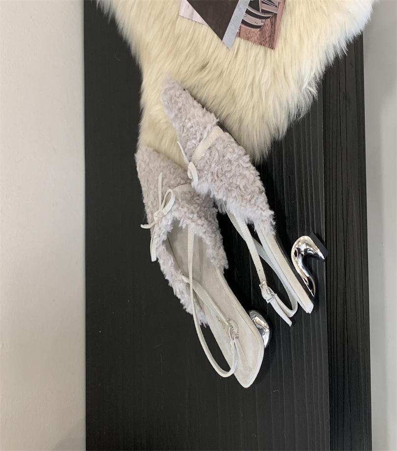 

Французские пушистые тапочки на высоком каблуке женские осенне-зимние для ношения с юбкой нежные сказочные туфли бархатная хлопковая сумка голова полутапочки 39 серый