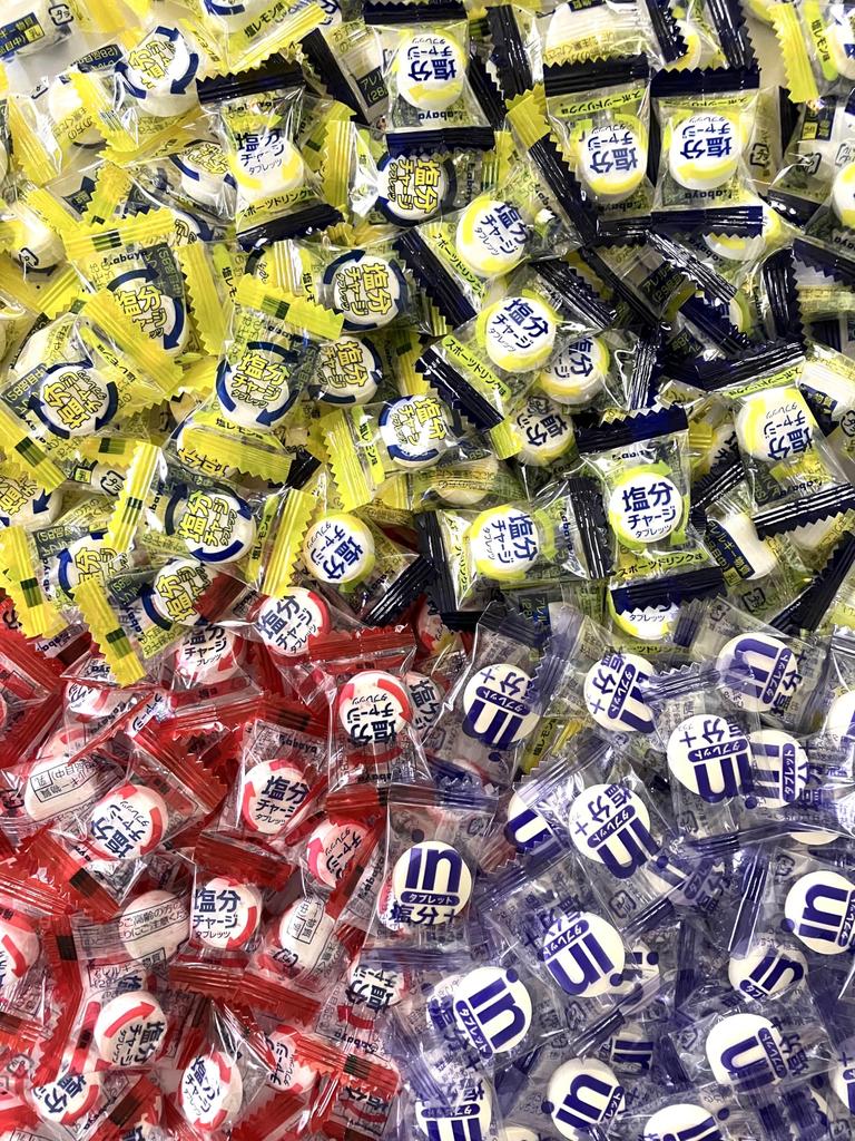 Kabaya Salt Charge Tablets Large Capacity 100 Tablets or More Sports Drink Flavor Salt Lemon Flavor Plum Flavor Morinaga Confectionery in Tablet Salt