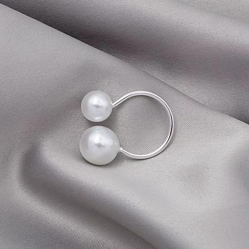 Baroque Style Open Ring with Two Different Sized Pearls Adjustable Band Elegant Minimalist Design for Women