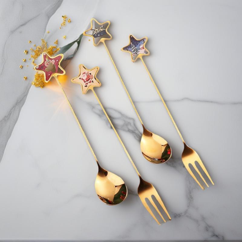 2/6PCS Christmas Stir Spoon And Golden Dessert Fork Set With Five Star Tree Design For Christmas Eve Party Gift Tableware