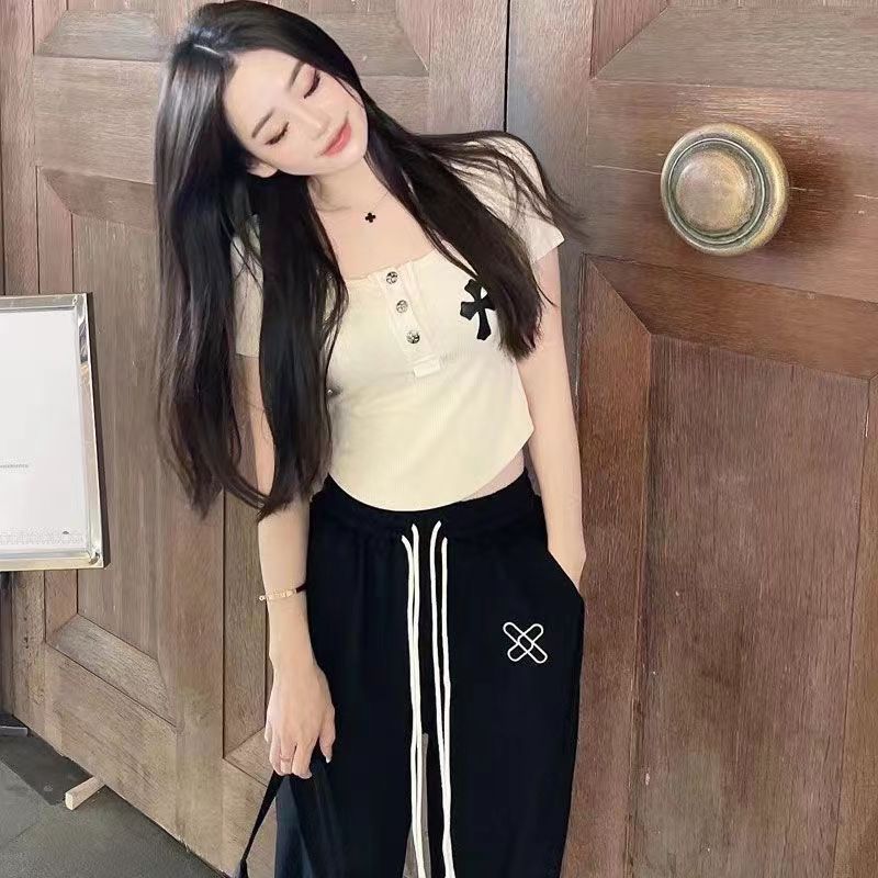 

Сексуальные женские футболки Черные Белые Футболки Девушки Y2K Топы Короткий рукав Женские футболки для тренировок Уличная одежда Короткие футболки XL