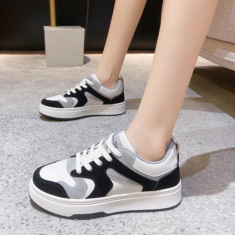 Trend All-match Women's Flats Shoes Designer New Breathable Anti-Odor Thick-soled Casual Shoes Women Sneakers Student Board Shoe