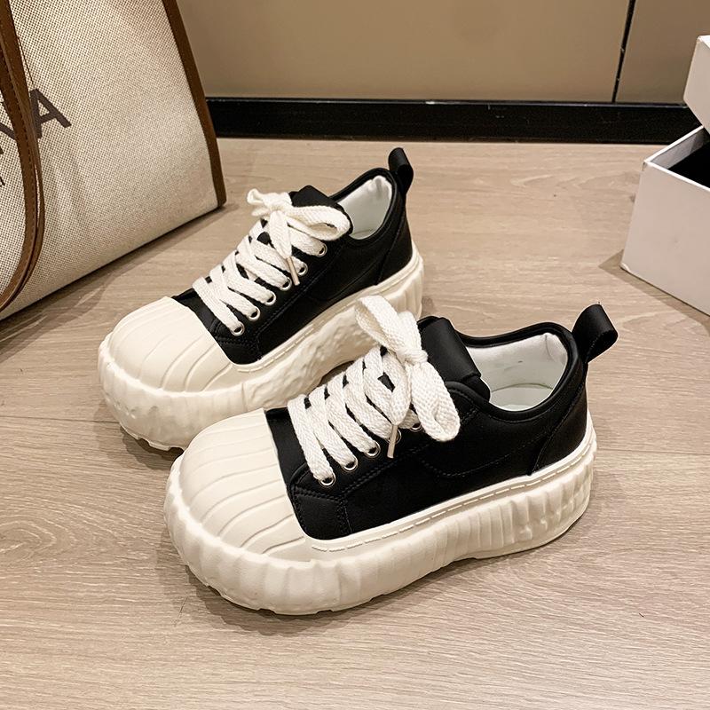 

thick-soled German training shoes women s 2025 autumn new small inner height increase casual sports shoes retro dad shoes 40 чёрный