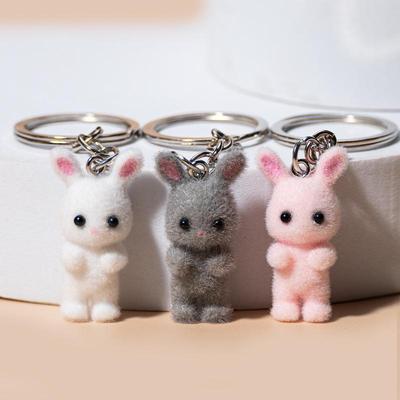 Uroczy breloczek 3D z króliczkiem i zestaw pluszowych kolczyków