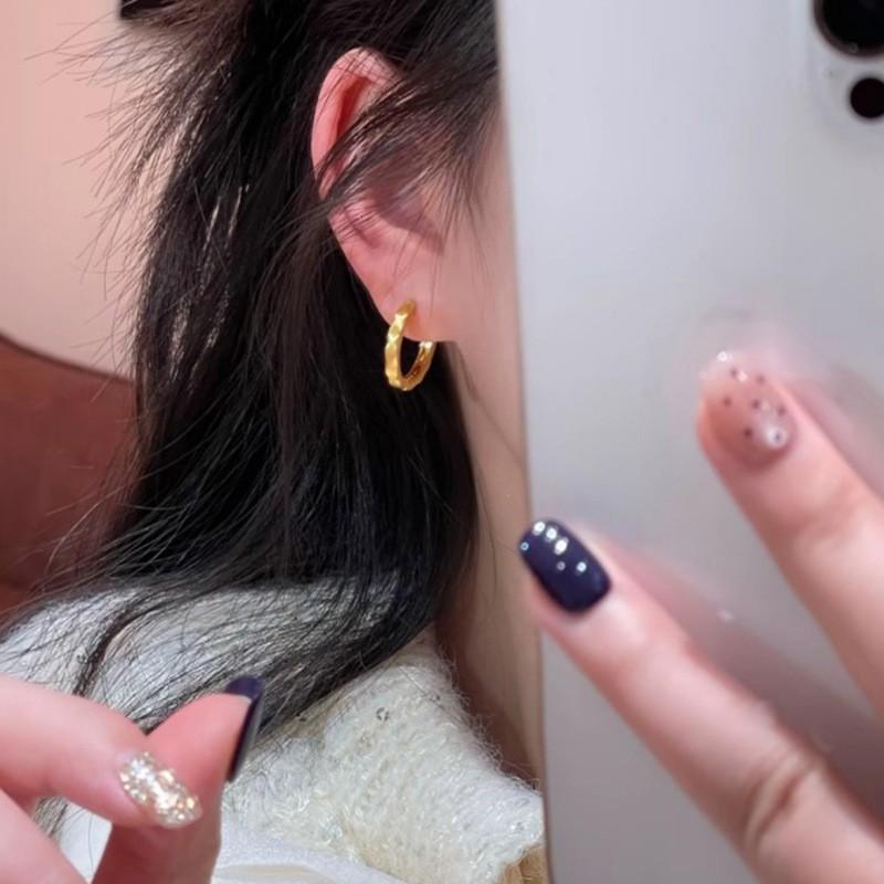 French Gold Irregular Round Ear Cuff - High-End, Stylish, and Cool Earrings for Women