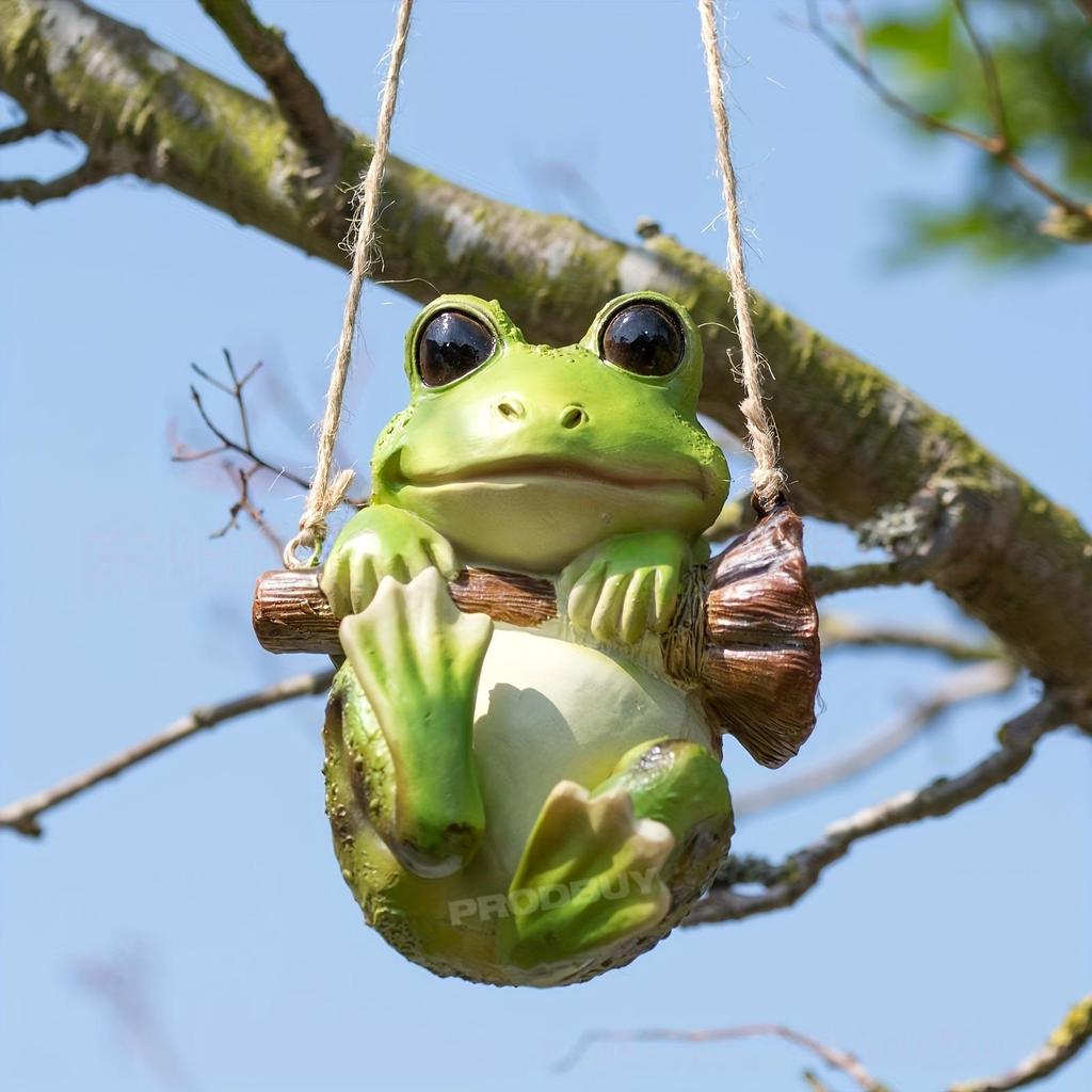 Pastoral Owl Feeder Pendant with Frog Sculpture Garden Ornament