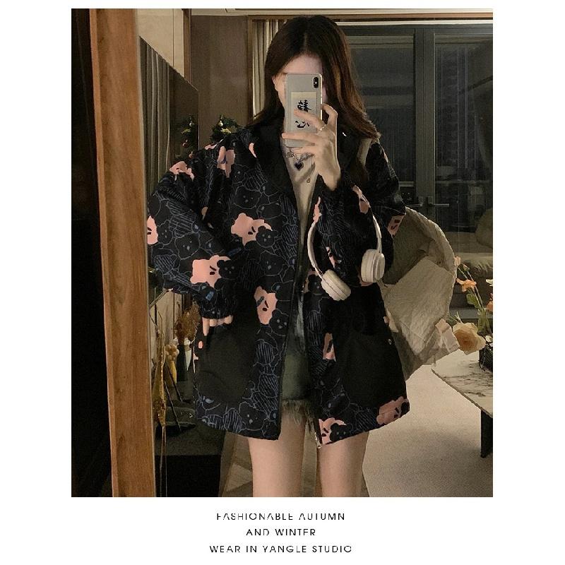 Girl in a reversible jacket2026New Spring and Autumn Thin Casual Jacket, Windbreaker