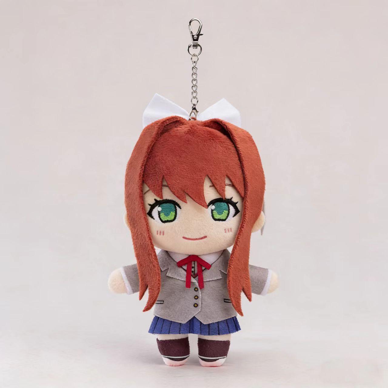 Süße Sayori Natsuki Yuri Monica Plüschpuppe Anhänger Doki Doki Literaturclub Anime Zubehör Weicher Stoff Schlüsselanhänger Geschenk für Fans