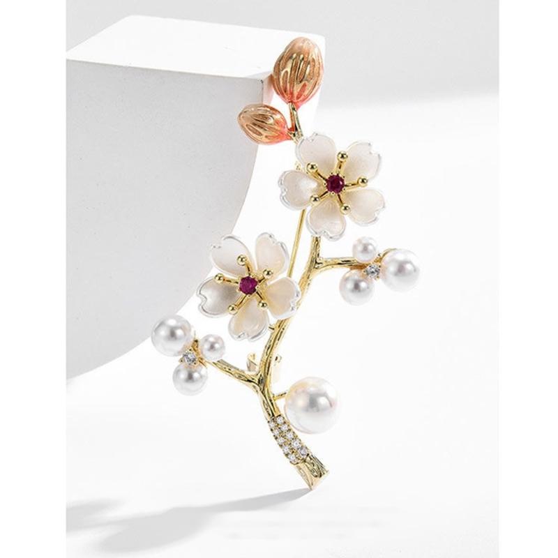 Chinese Style Shell Floral Brooch Vintage Fashion Plum Flower Laple Pin for Clothes Vintage Ornament Gift For Her
