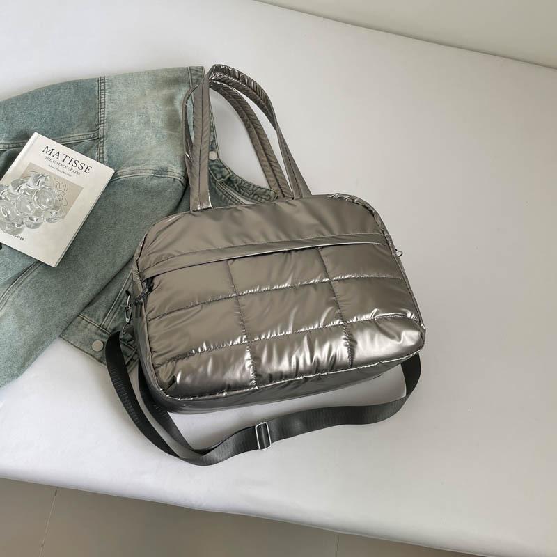 New Solid Color Soft Quilted Women's Handbag Shoulder Underarm Bag Lightweight and Simple Large-capacity Handbag