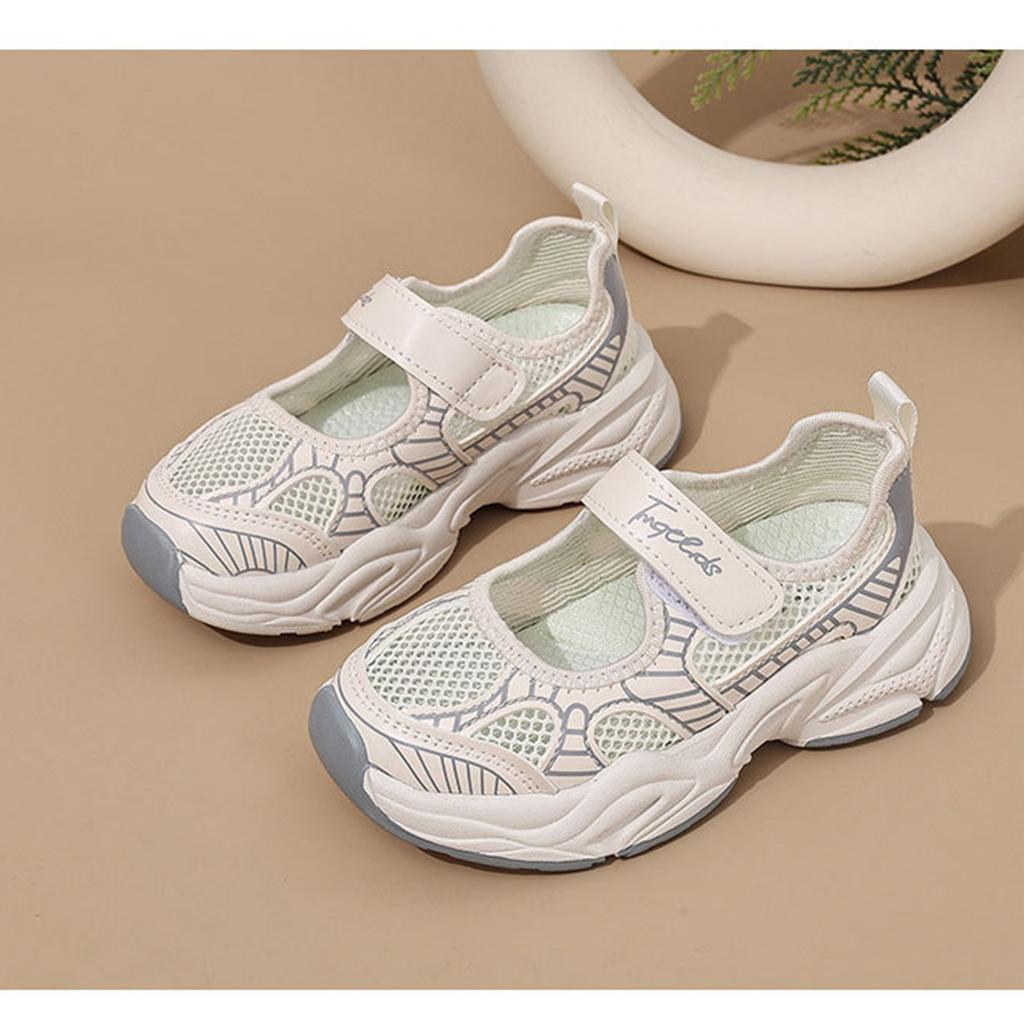 Girls Summer Breathable Mesh Sandals Lightweight Casual Hollow Out Sports Shoes with Adjustable Strap for Outdoor Activities