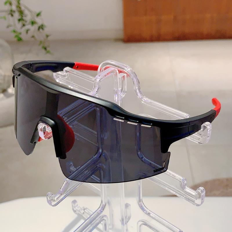 Heart Shaped Sunglasses Women New Cute Christmas Decorative Shades Fashion Original Design Festival Rave Sun Glasses