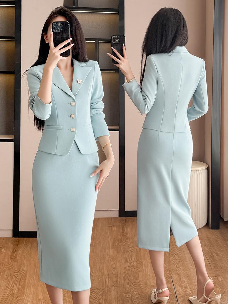 Women's Short Suit Jacket and Skirt Set - Professional Office Wear for Spring/Autumn 2025