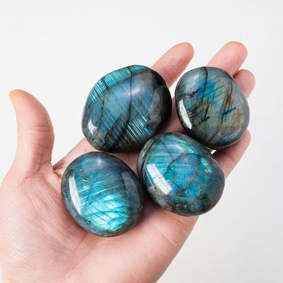 1ks Přírodní pravý labradorit Domácí dekorace Originální měsíční labradorit Přírodní kameny Ornament Měsíční kámen Odeslat Náhodně