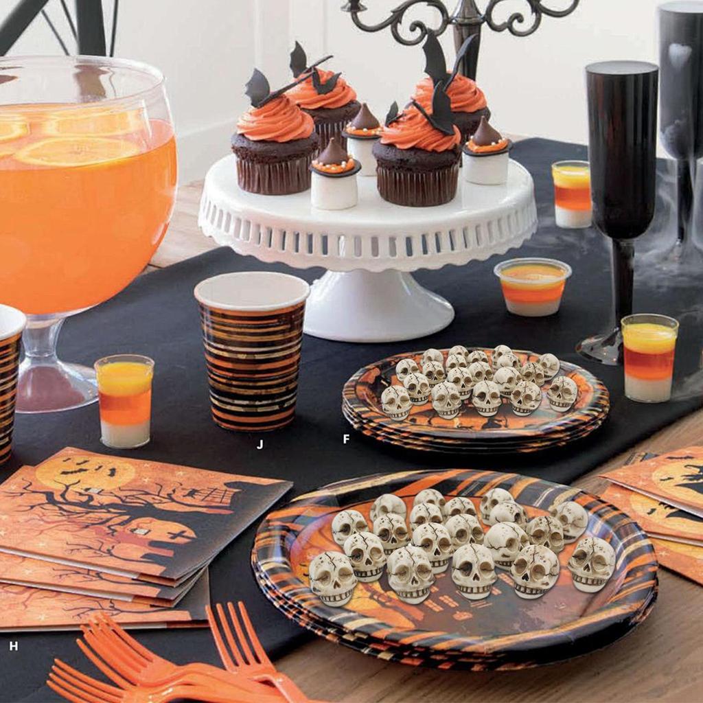 20Pcs Mini Skull Heads Mini Skull Halloween Figurines Halloween Gothic Skull Sculptures Prank Toys Halloween Decorations