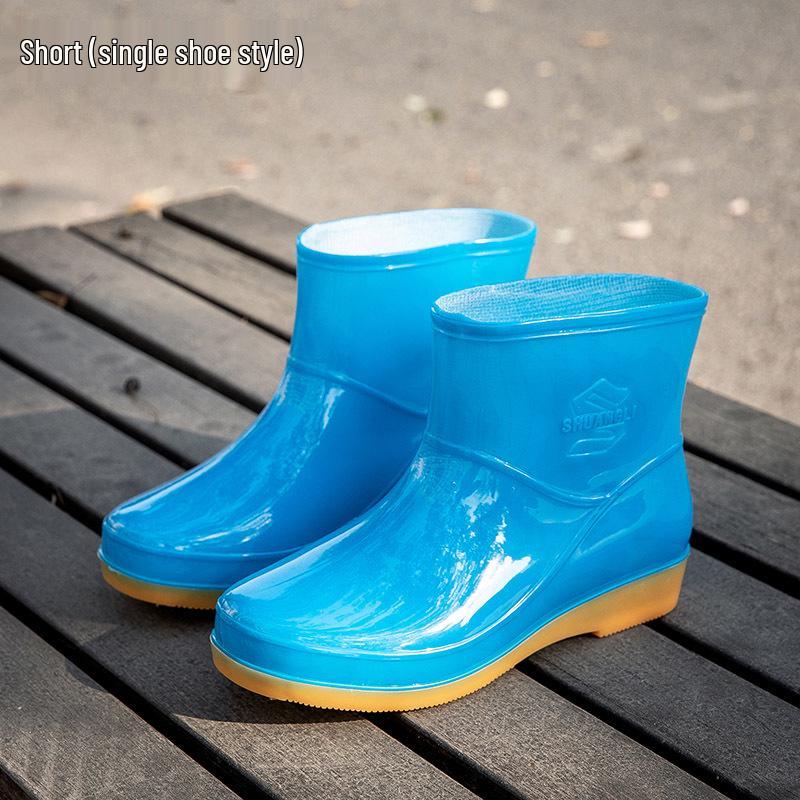 Women's Waterproof Fashion Rain Boots - Warm, Non-Slip, Lightweight Rubber Boots, Low-Top Short Tube Design for Optimal Comfort.