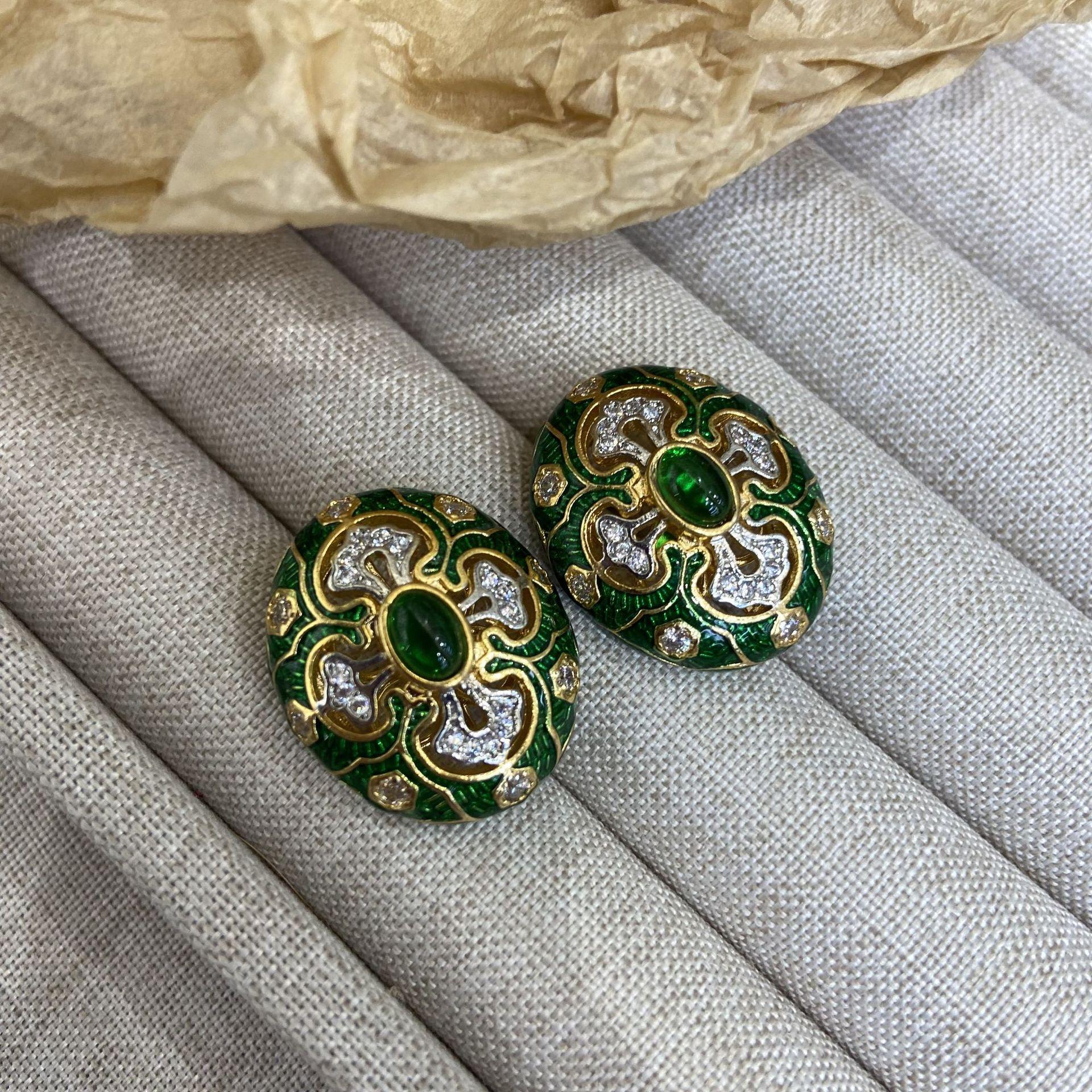 Vintage Cross Croft Heart Earrings Women S Medieval Vintage Jewelry Versatile Premium Enamel Oil Drop Earrings Batch