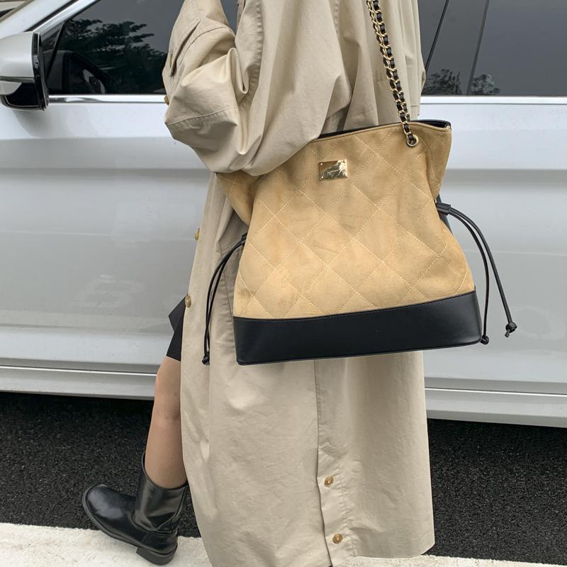 Lingge Chain Bag Vintage Bucket Bag Women's Stitching Shoulder Bag Commuter Crossbody Bag