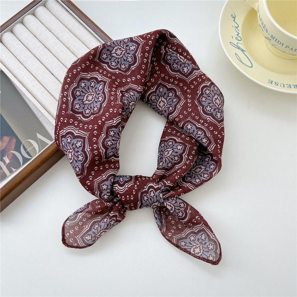 55 Leopard Print Cotton And Linen Silk Scarf Women'S Small Square Scarf Neck Protection Headscarf Decorative Scarf Fashionable Foreign Style Scarf