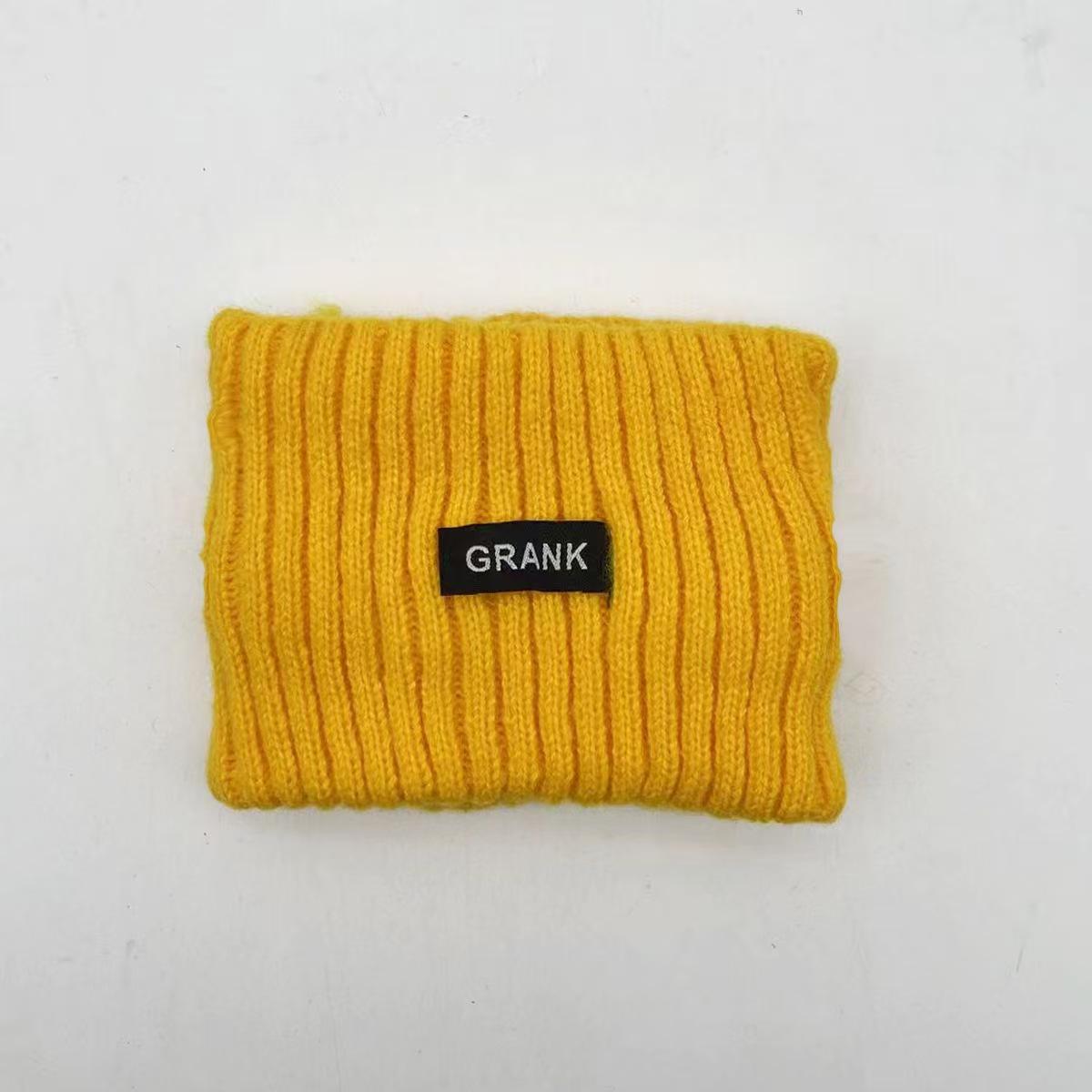 

Unisex Velvet-Lined Winter Scarf - Korean Style, Warm and Thick for Students, Outdoor Leisure, and Cycling.