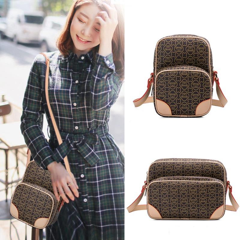 Camera Bag Small Square Bag New Fashion Trend Retro Large Capacity Shoulder Women's Bag Crossbody Bag Men's Bag