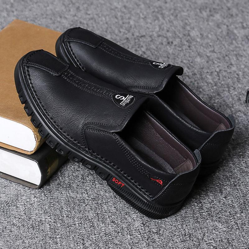 Zapatos de cuero nuevos de primavera y otoño, suela blanda, superficie blanda, transpirables, desodorantes para los pies, impermeables y antideslizantes, zapatos casuales para conducir