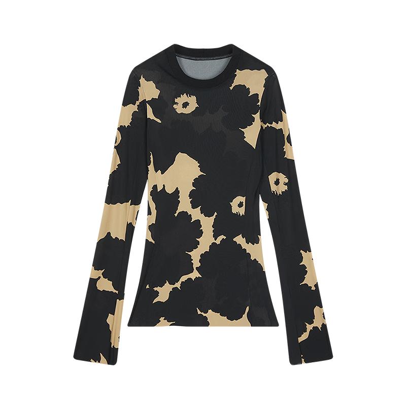 Women's Slim Fit Round Neck Long Sleeve T-shirt