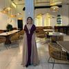 Europäische und amerikanische Damenmode Sommer neue Mode neues schlankes und dünnes tiefes V-Ausschnitt-Patchwork großes Schwingkleid