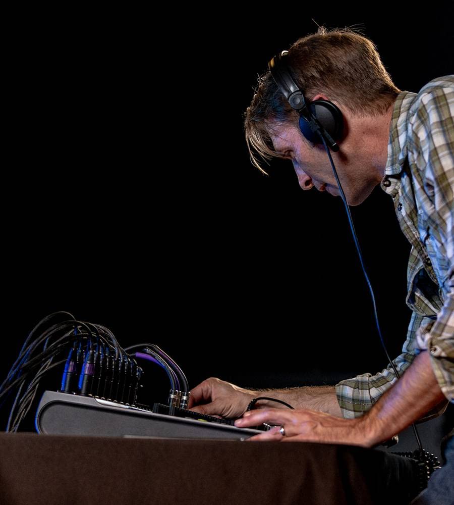 Zoom Bluetooth Communication Up To 10 Meters In a Clear Indoor BTA Series BTA-1 Adapter Environment.