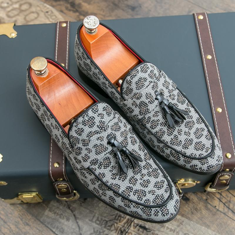 Men Retro Tassel Shoes Men Casual Comfortable Fashionable Small Leather Shoes Men Business Brand Lefu Shoes Size 38-47