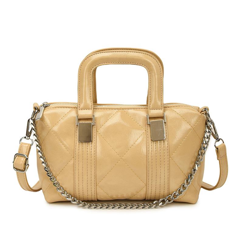 Casual retro diamond embroidered thread bag, new pillow bag, fashionable versatile handbag, shoulder messenger bag.