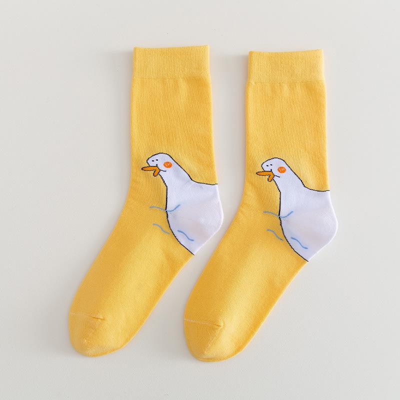 Women's Cartoon Cute Duck Cotton Mid-Calf Sweat-Absorbent Boneless Socks - Fashionable Over-the-Knee Trend.